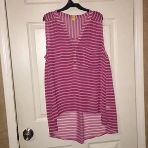 No sleeves casual t-shirt